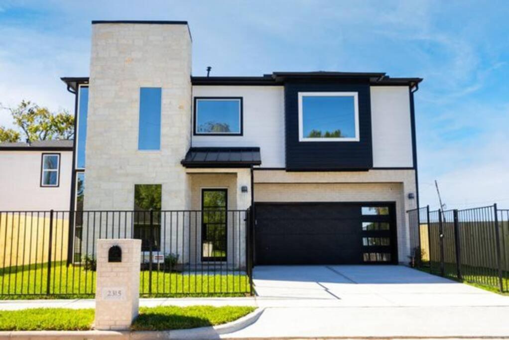 Cute Cozy House Close To Major Sporting Events And Restaurants Houston Extérieur photo